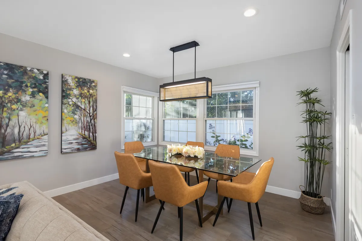 Wander Beverly Hills Eden #24