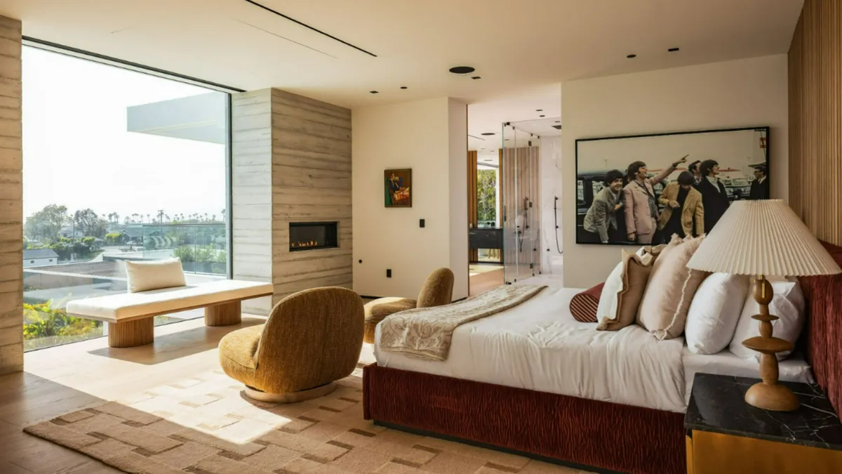 Bedroom 1 image