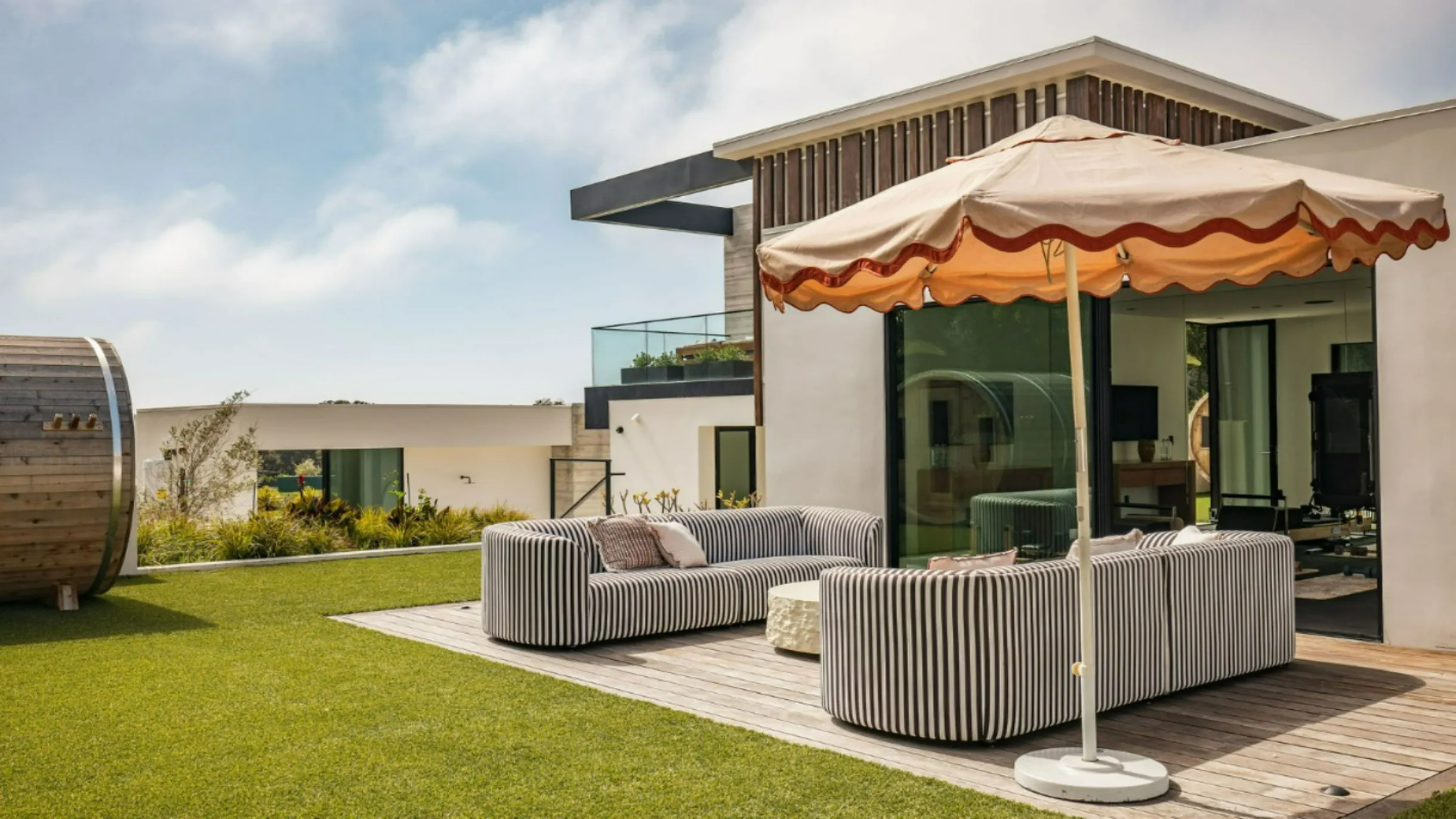 Wander Malibu Heights #41