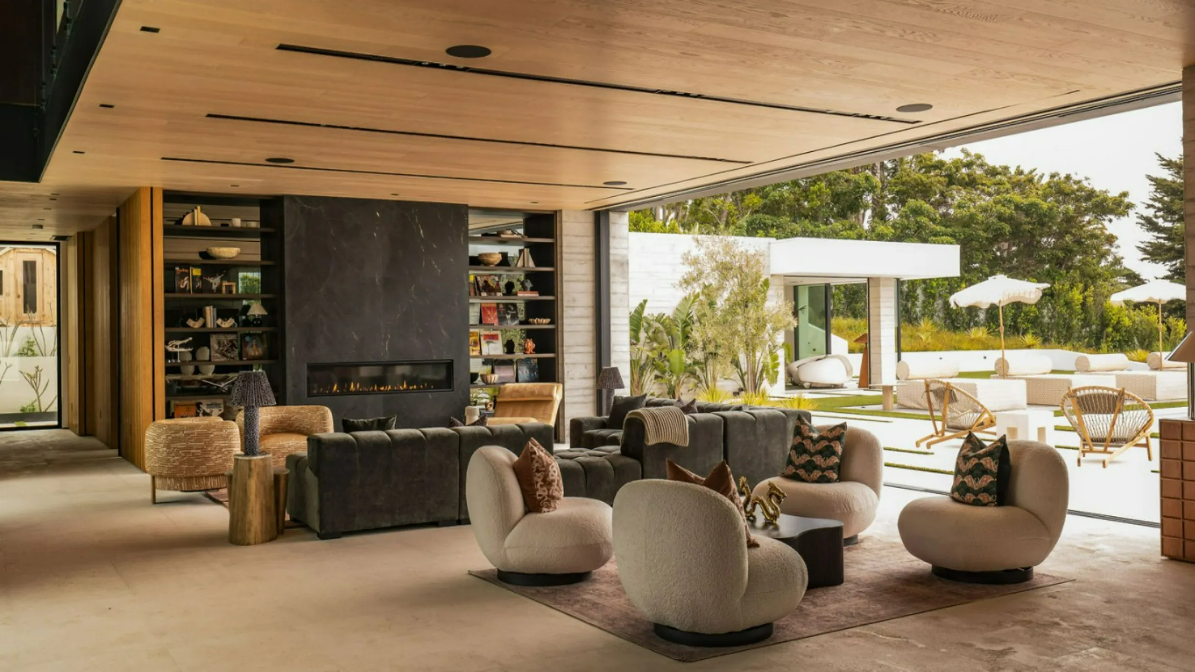 Wander Malibu Heights #17