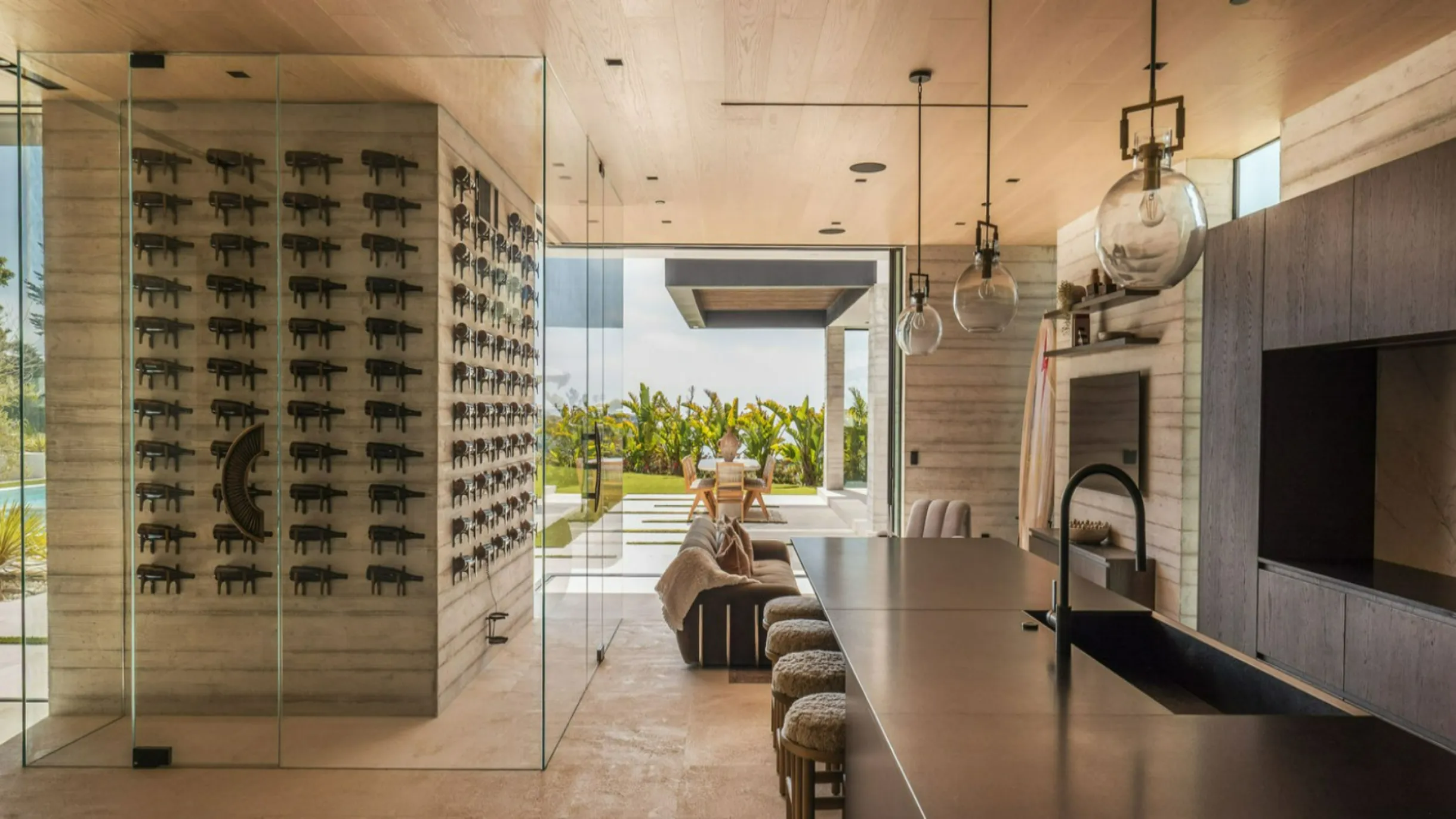 Wander Malibu Heights #52