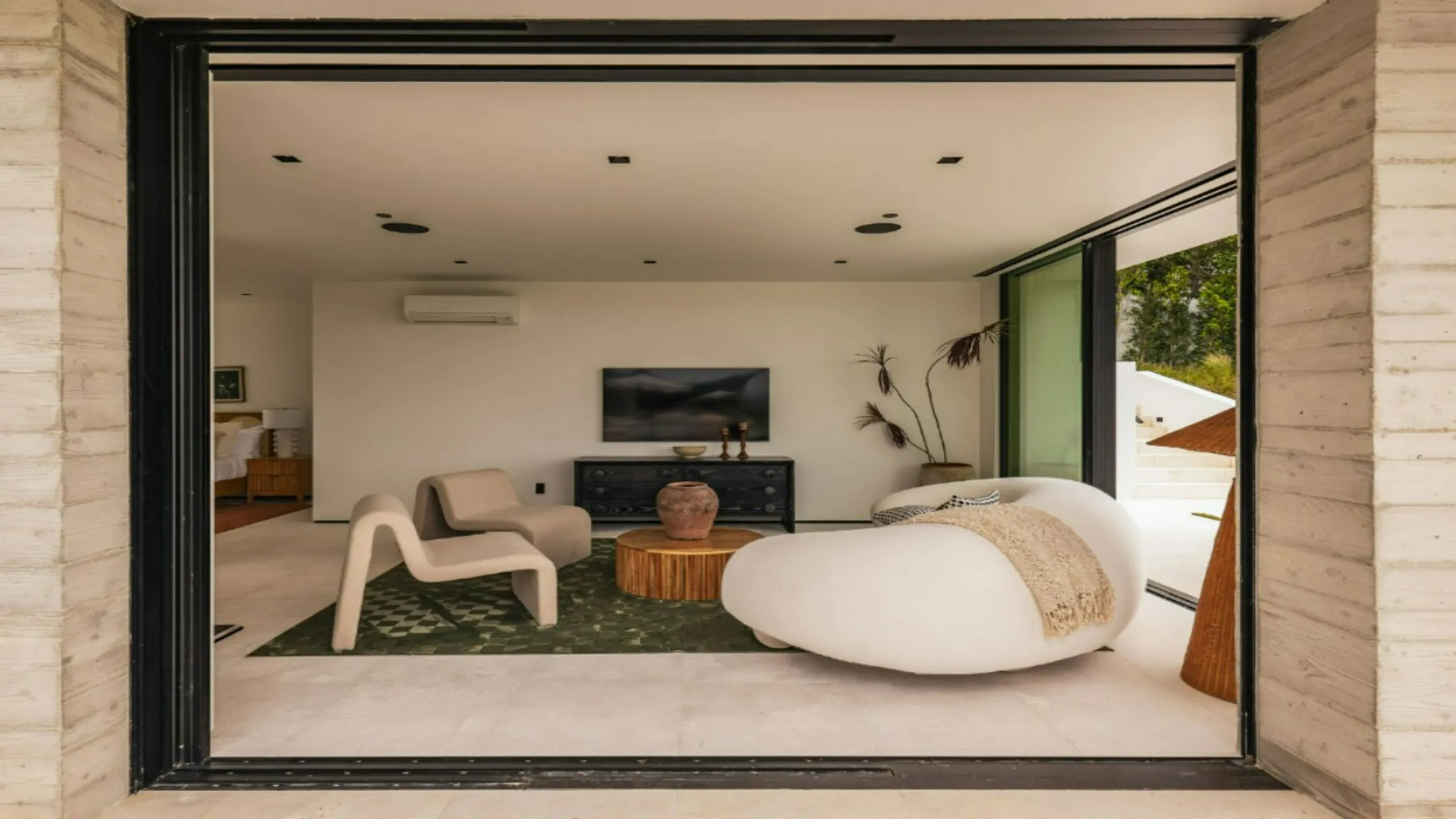 Wander Malibu Heights #68