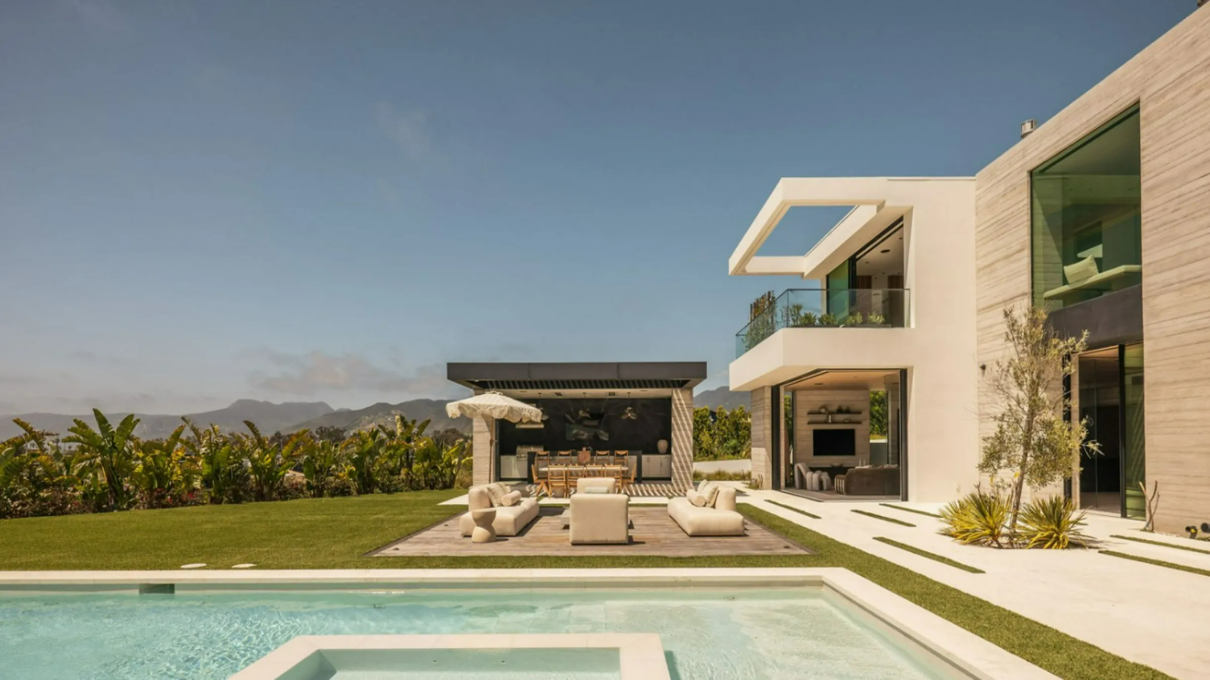 Wander Malibu Heights #66