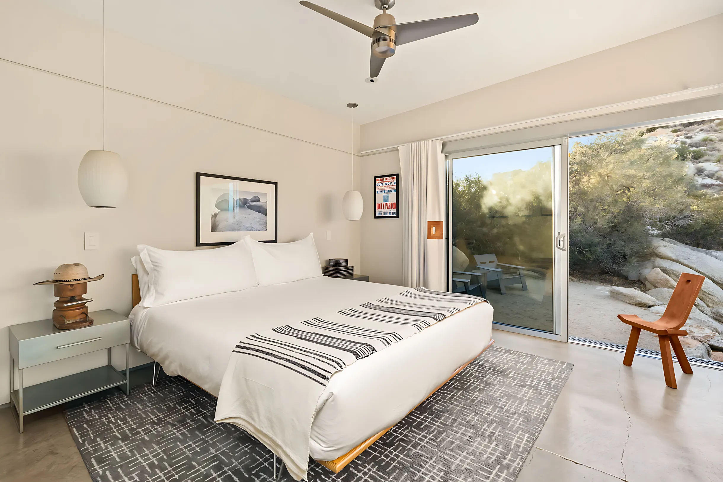 Wander High Desert Boulders #5