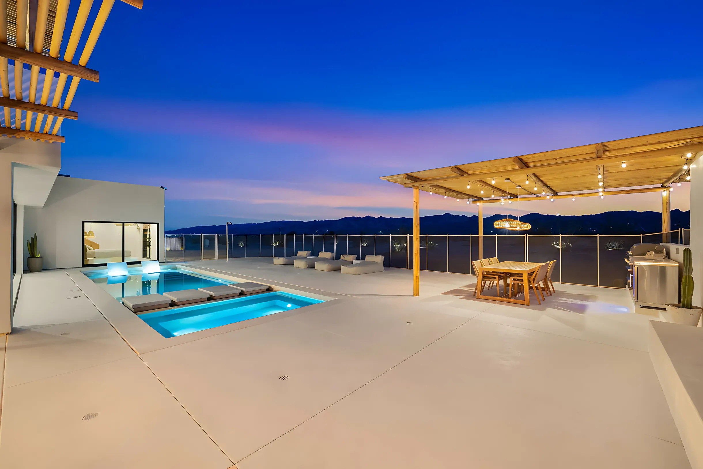 Wander Joshua Tree Luna #25