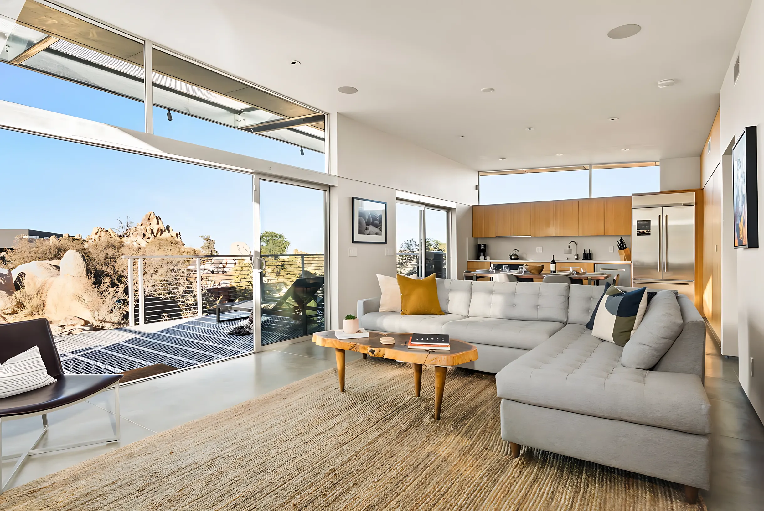 Wander High Desert Boulders #17