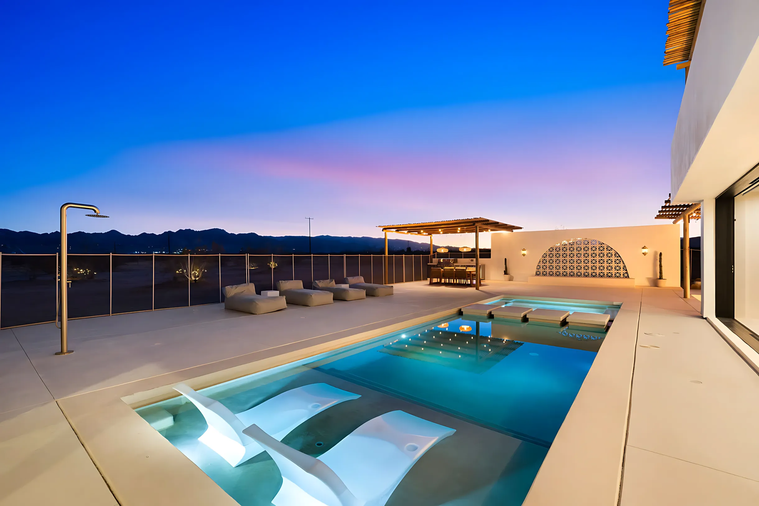 Wander Joshua Tree Luna #8