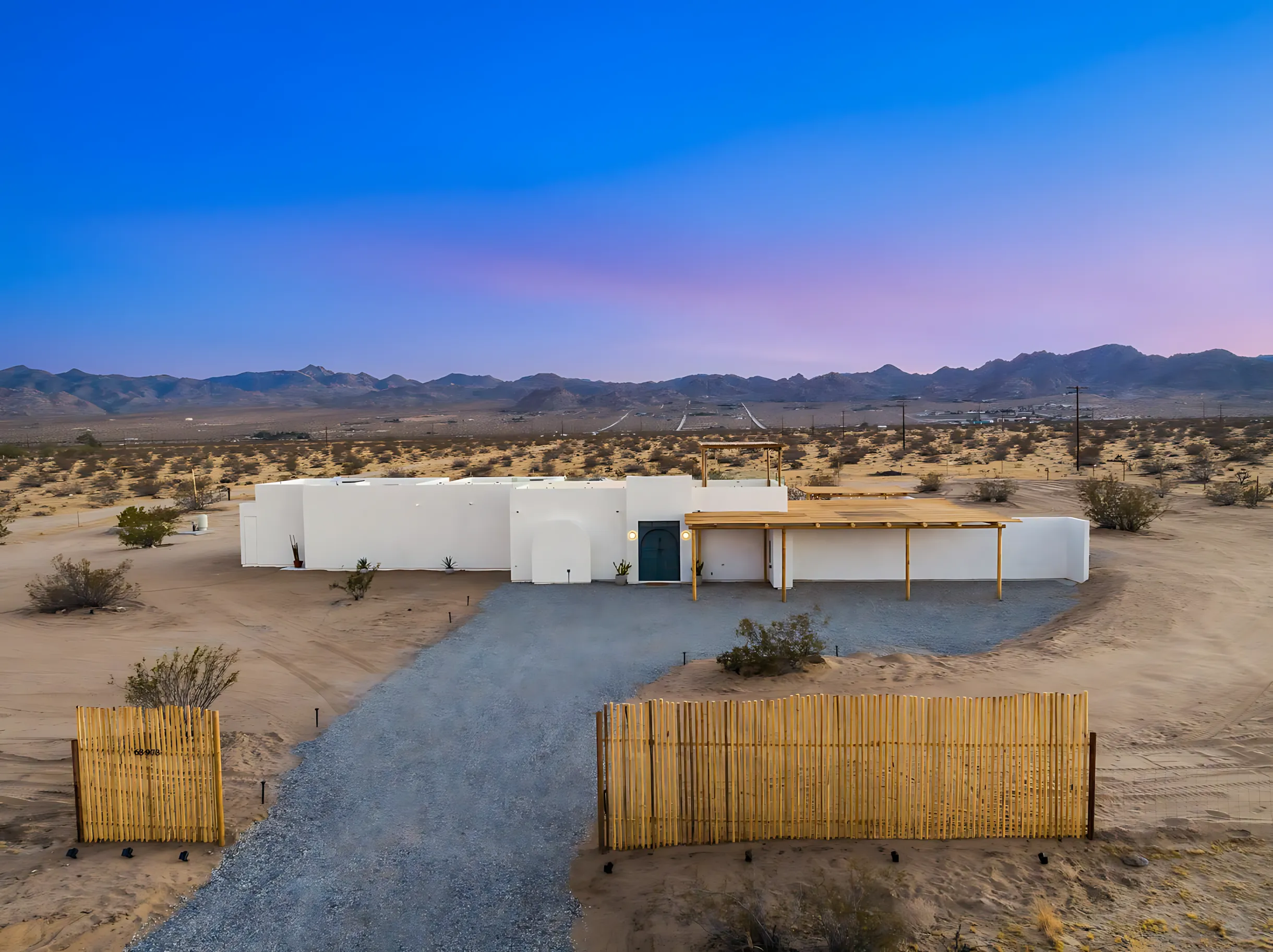 Wander Joshua Tree Luna #26