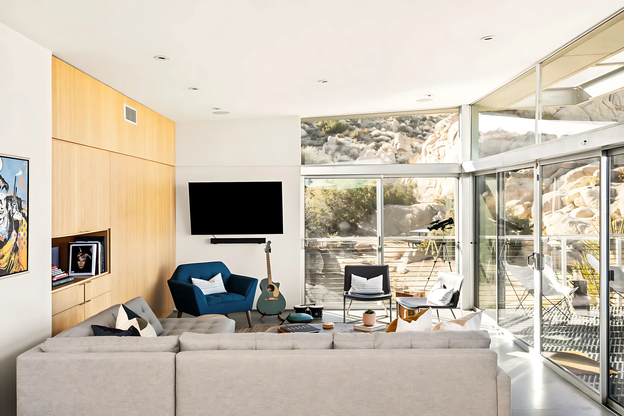 Wander High Desert Boulders #23