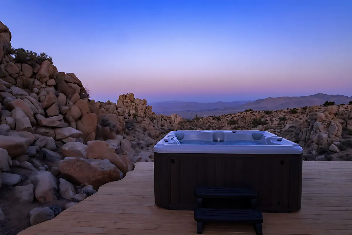 Wander Joshua Tree Estate