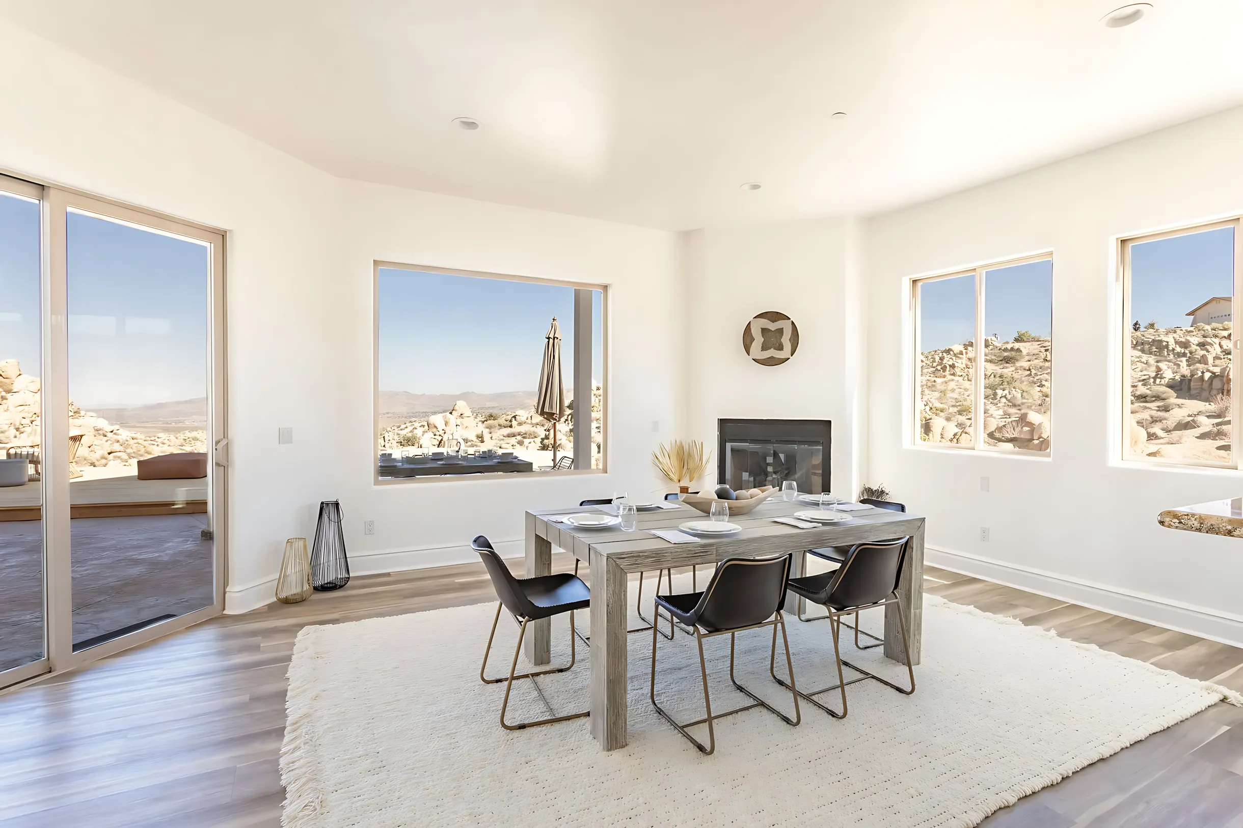 Wander Joshua Tree Estate #14