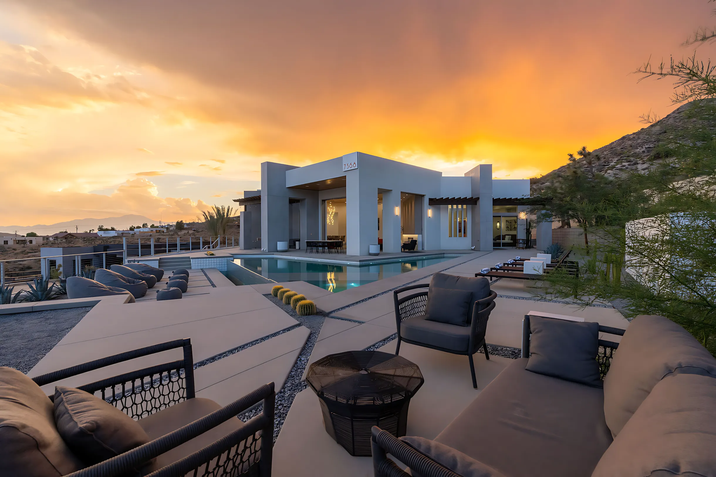 Wander Joshua Tree Hilltop #4