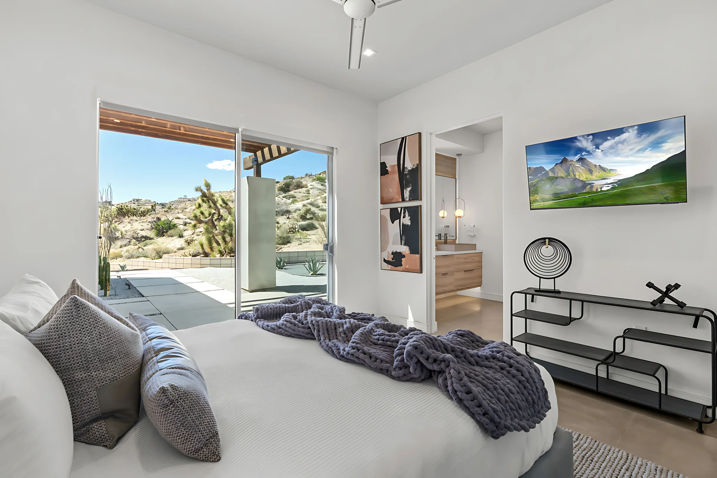 Wander Joshua Tree Hilltop #30