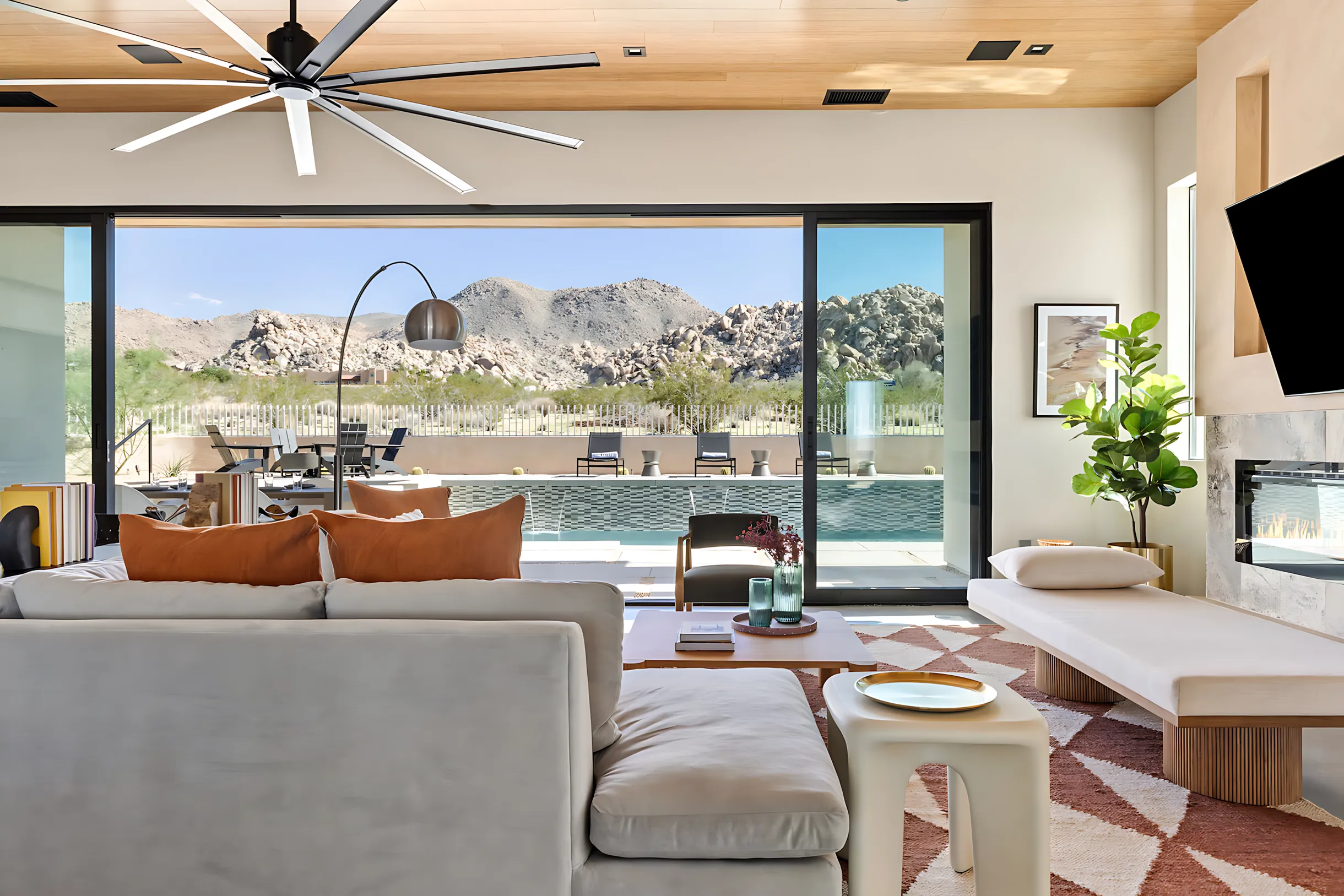 Wander Joshua Tree Crest #42