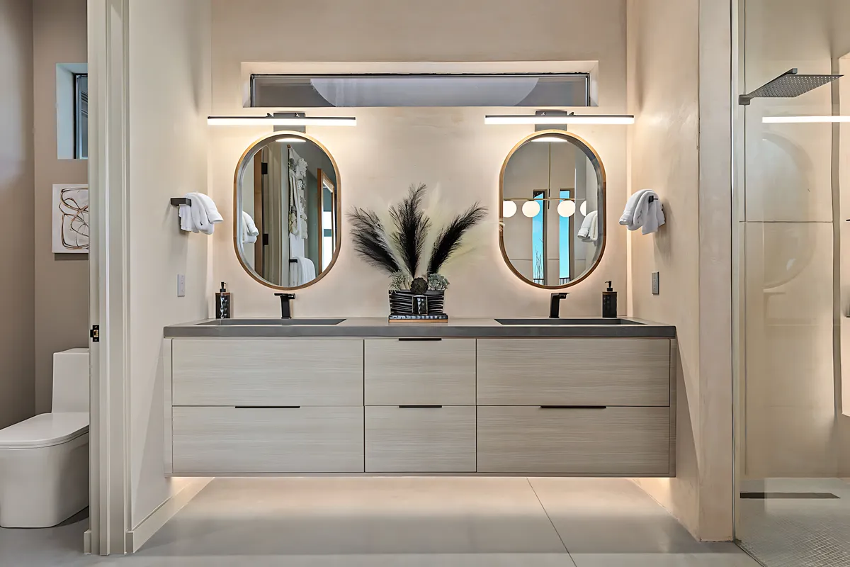 Wander High Desert Canyon