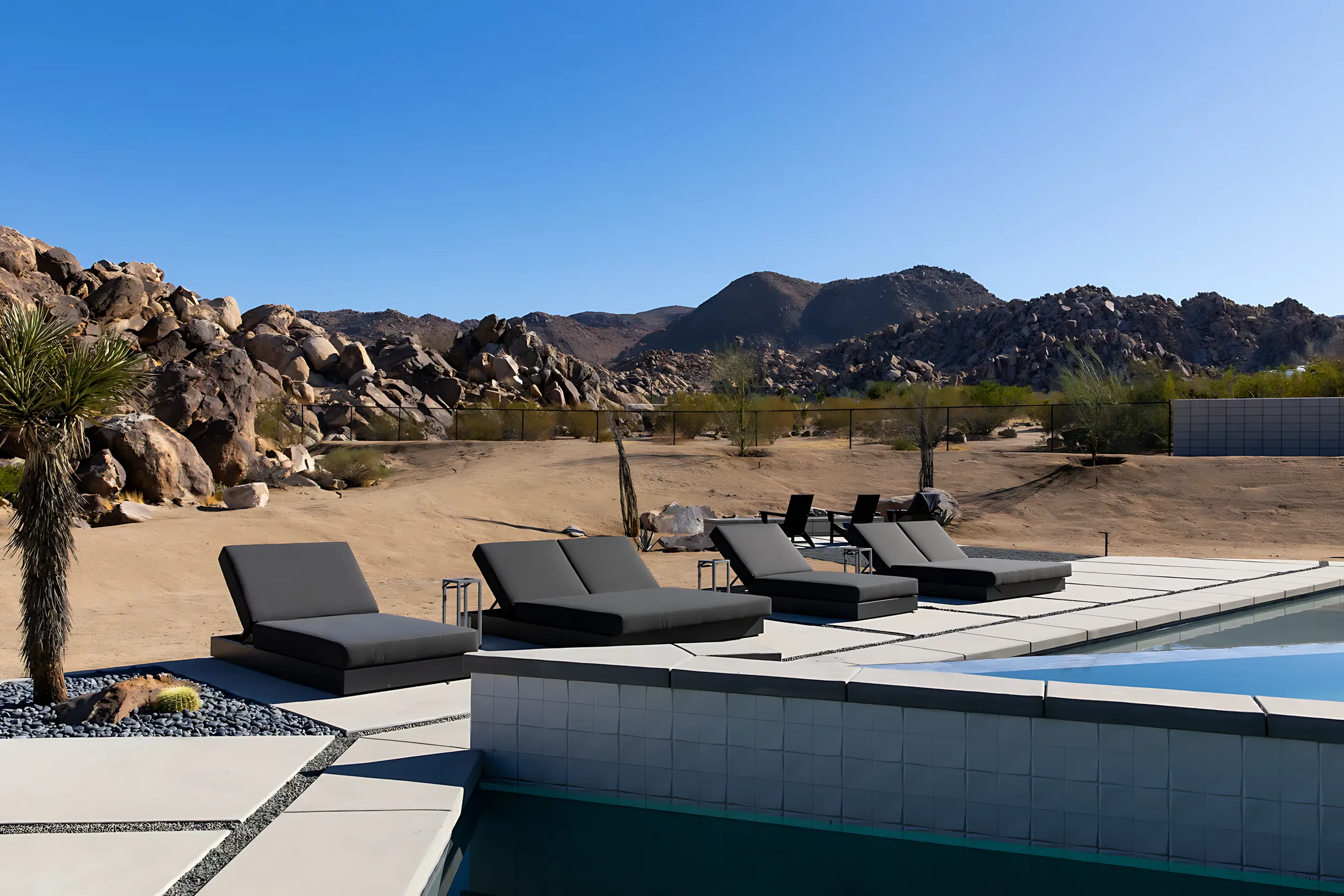 Wander Joshua Tree Boulders #29