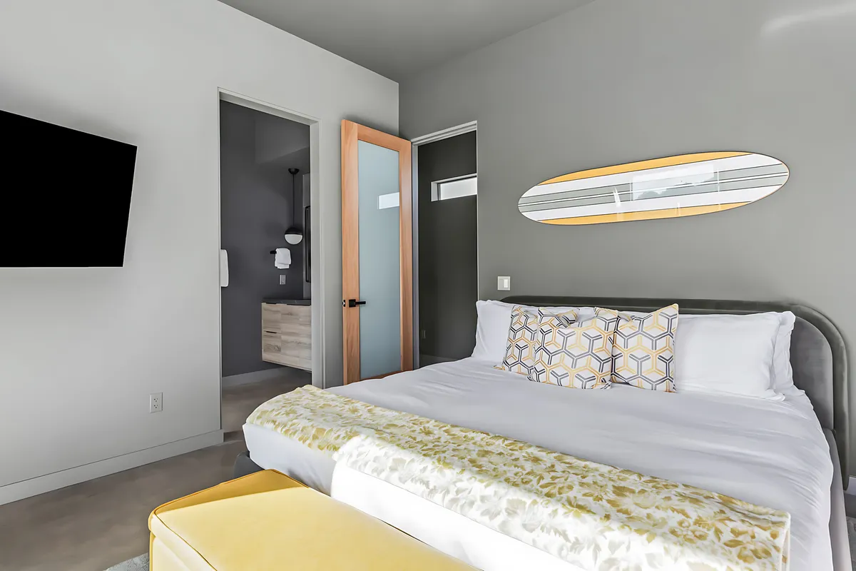 Bedroom 4 image