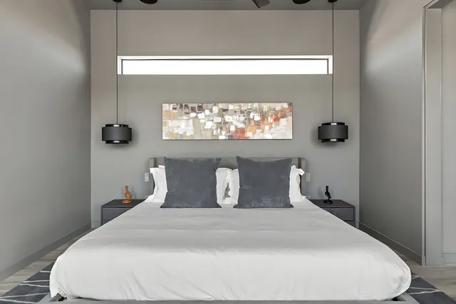 Bedroom 2 image 1