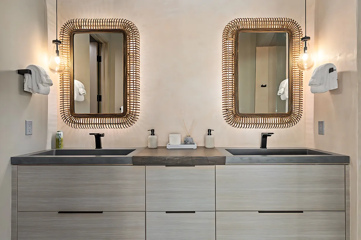 Wander High Desert Canyon