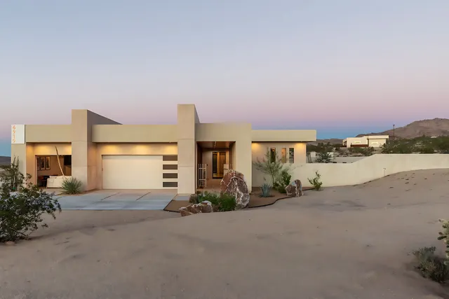 Wander High Desert Vista #4