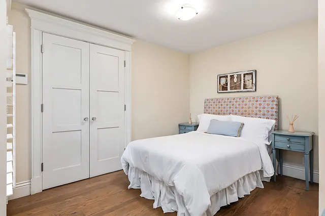 Bedroom 5 image 1