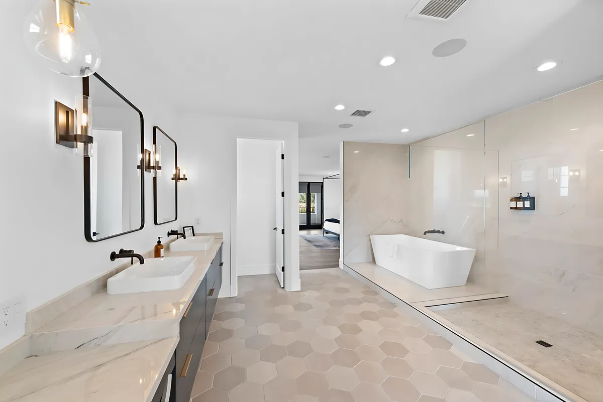 Wander Temecula Estate