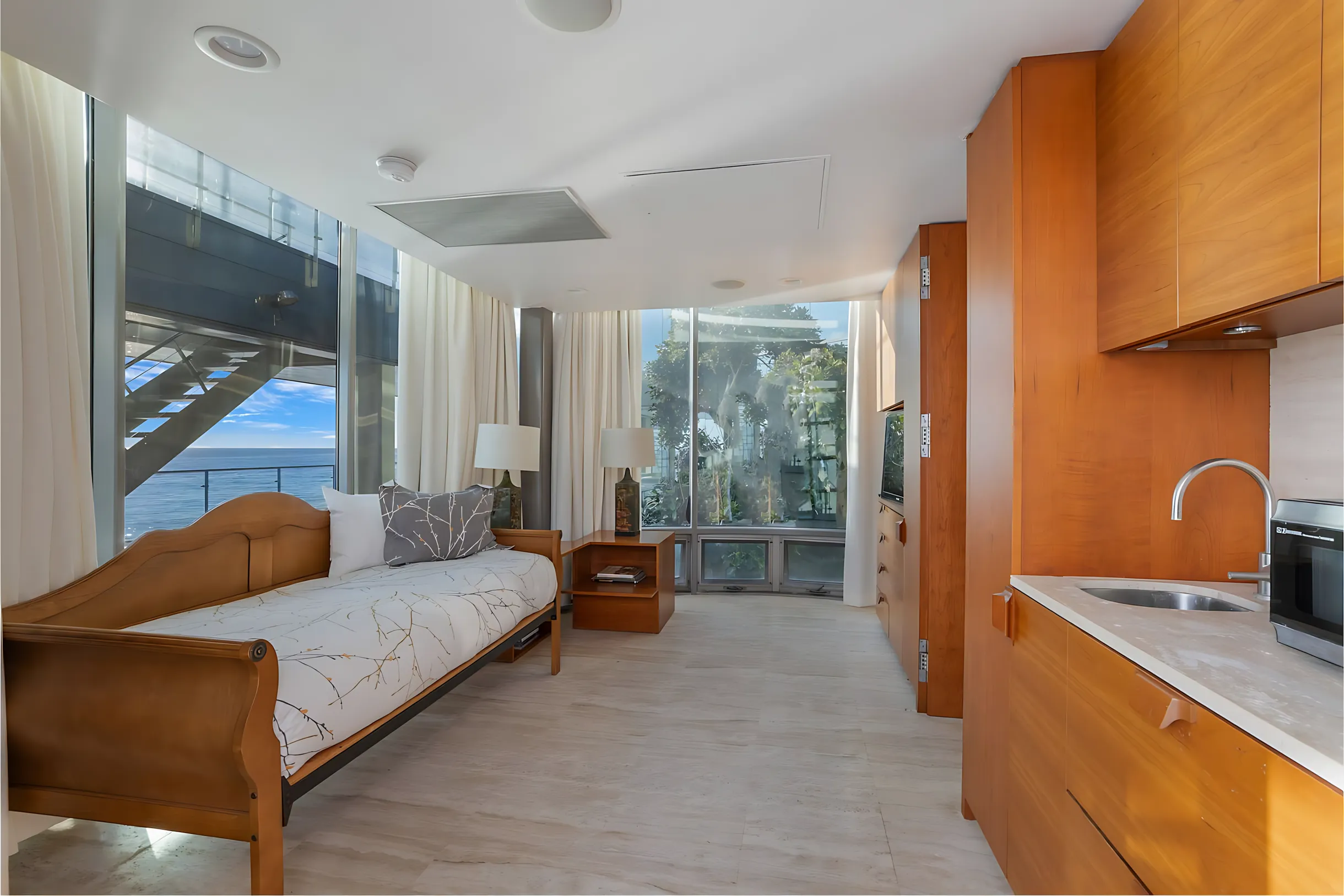 Wander Malibu Estate #8