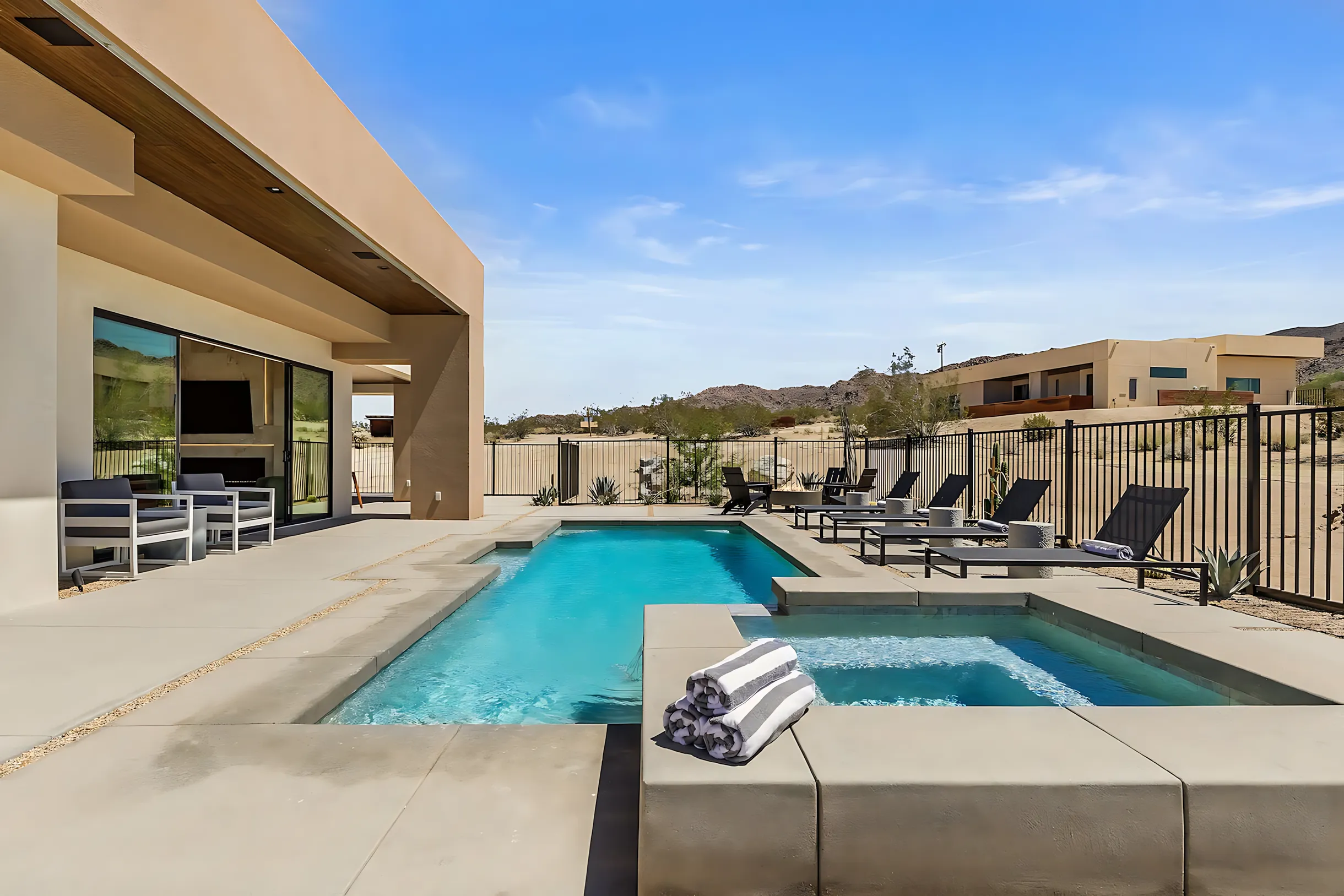 Wander Joshua Tree Sky #52