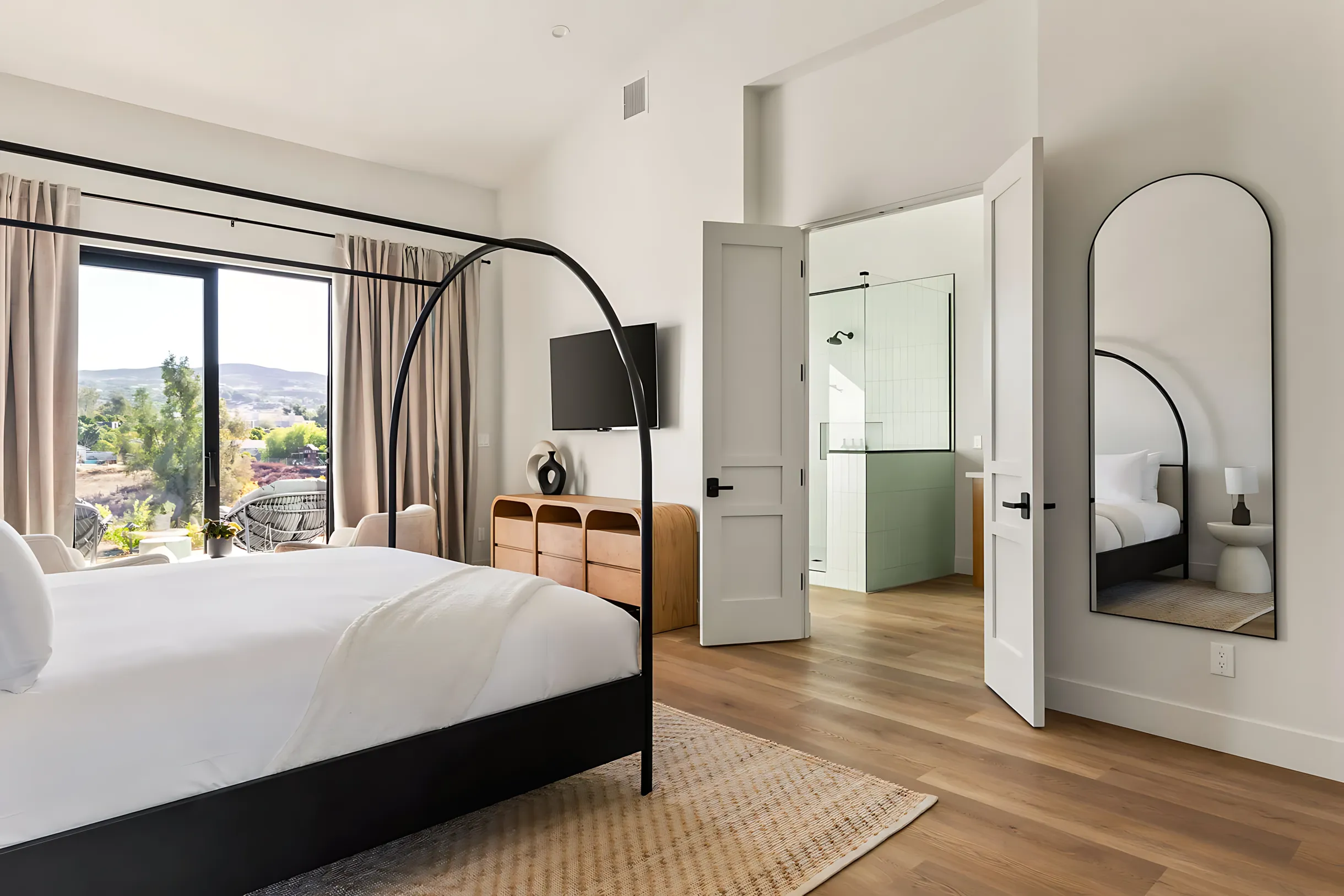 Wander Temecula Village #36