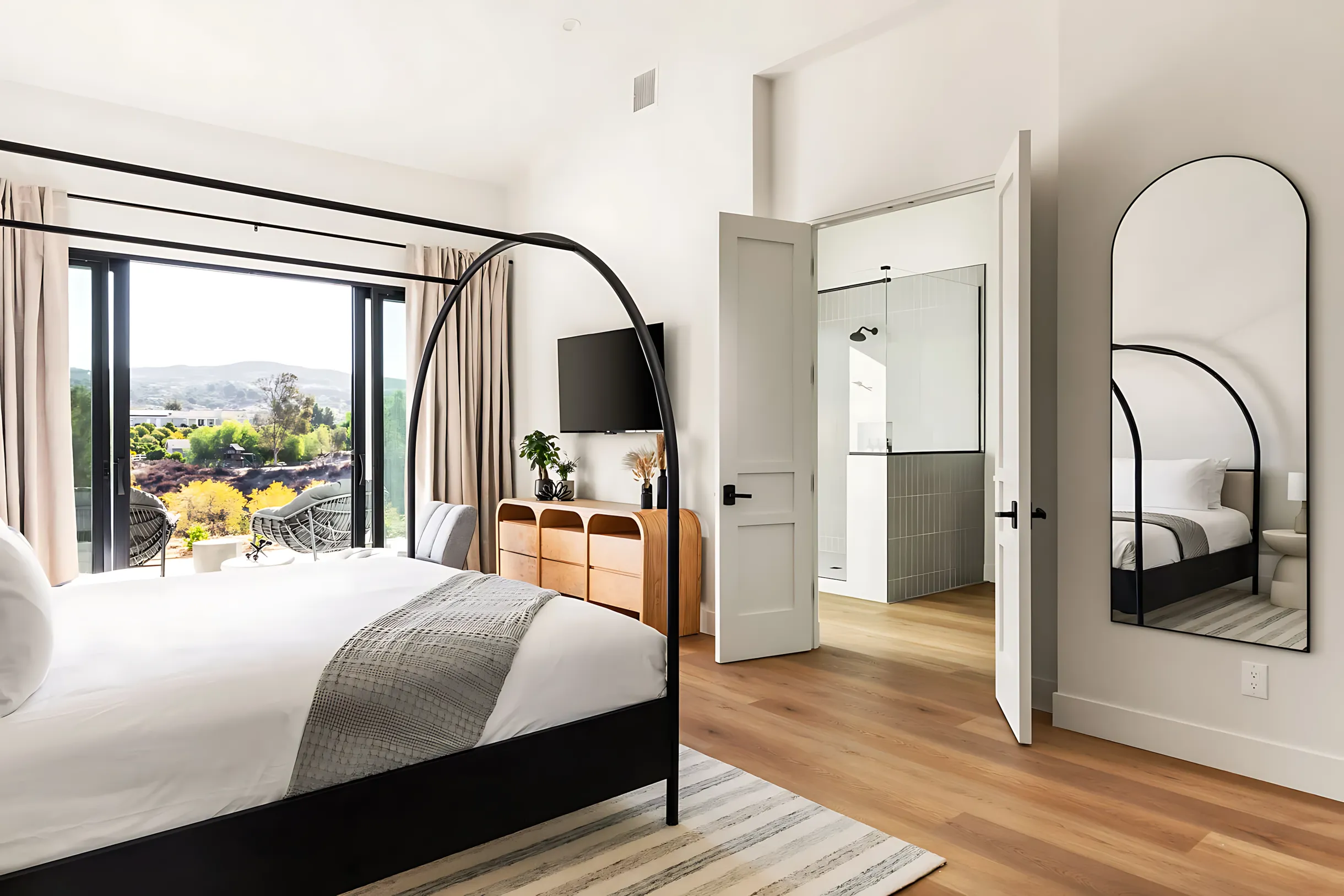 Wander Temecula Village #38