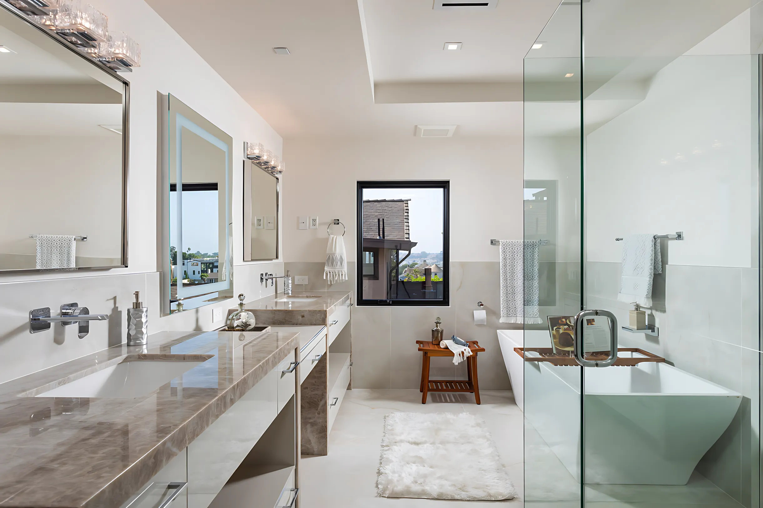 Wander Newport Beach Modern #9