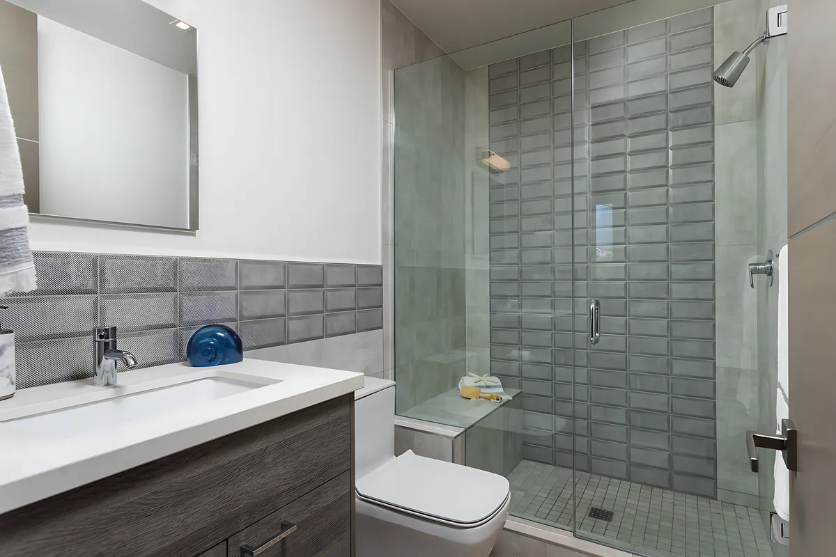 Wander Newport Beach Modern