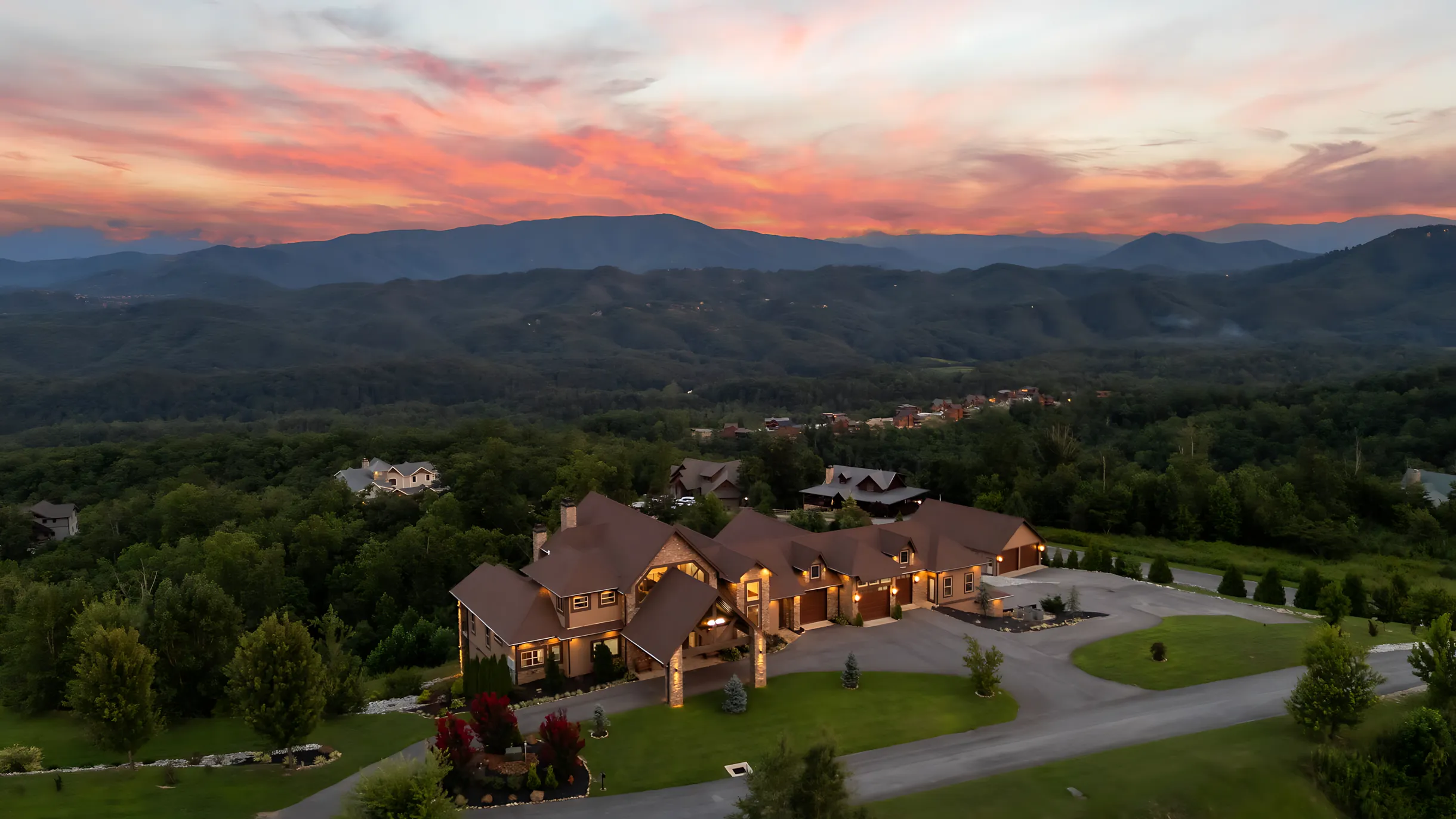 Wander Pigeon Forge Bluff #91