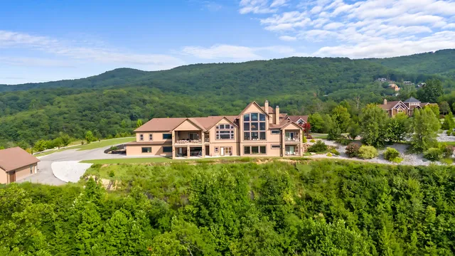 Rhythm & Views property photo 9