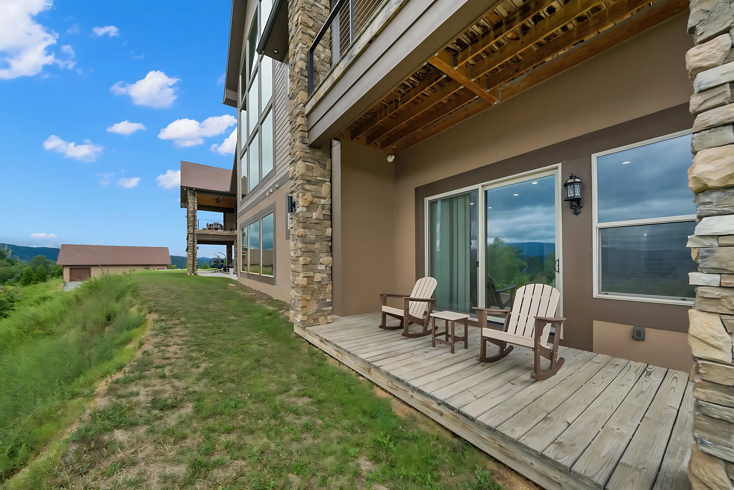 Wander Pigeon Forge Bluff #73