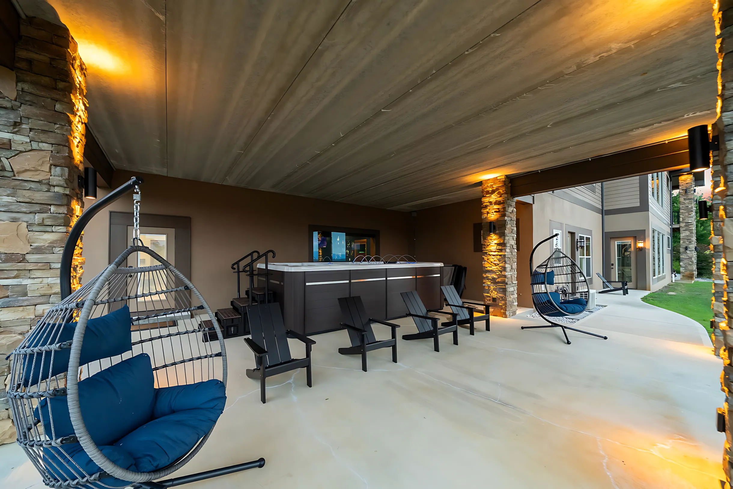 Wander Pigeon Forge Bluff #61