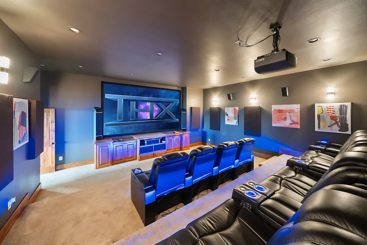 Wander Pigeon Forge Bluff