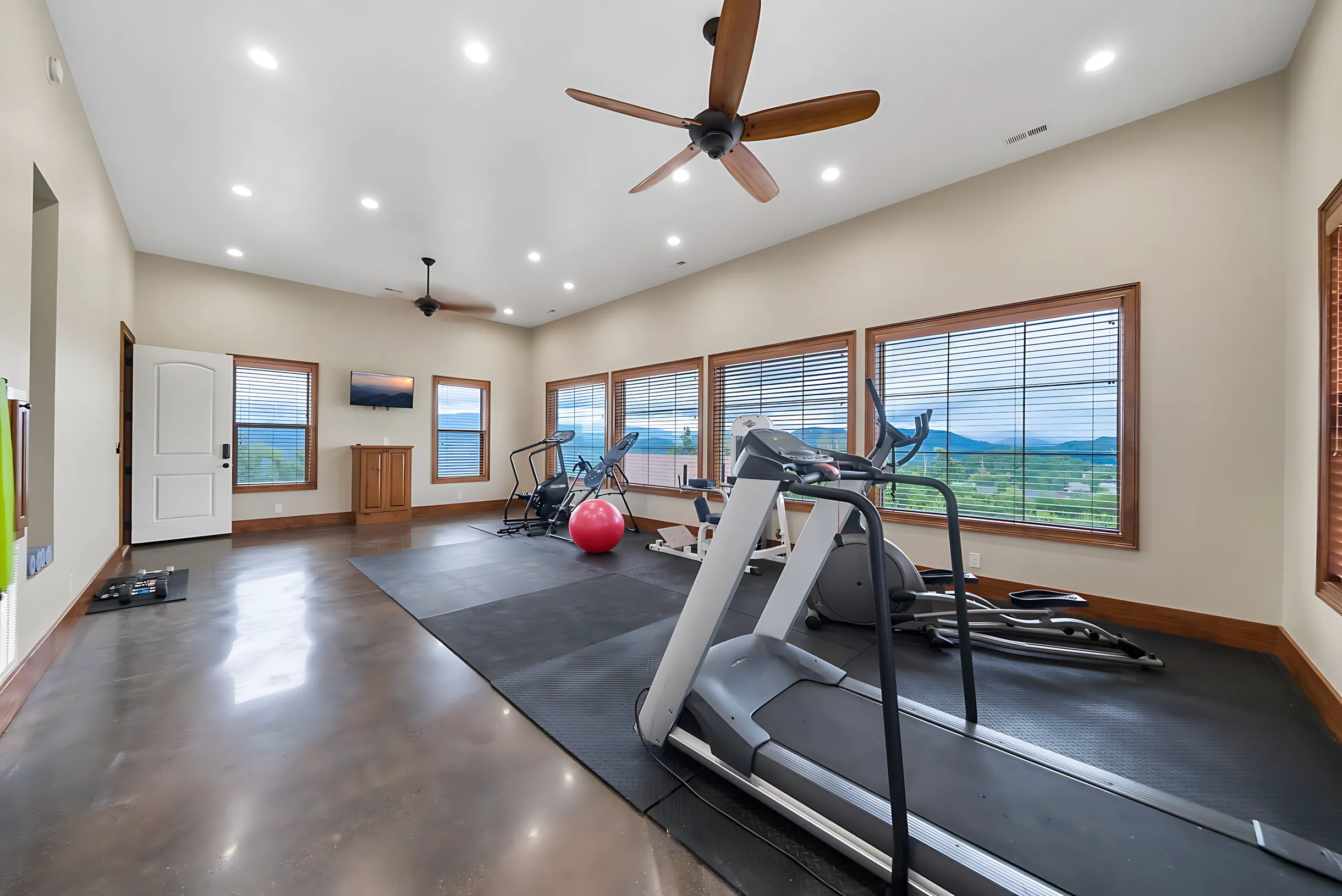 Wander Pigeon Forge Bluff #21