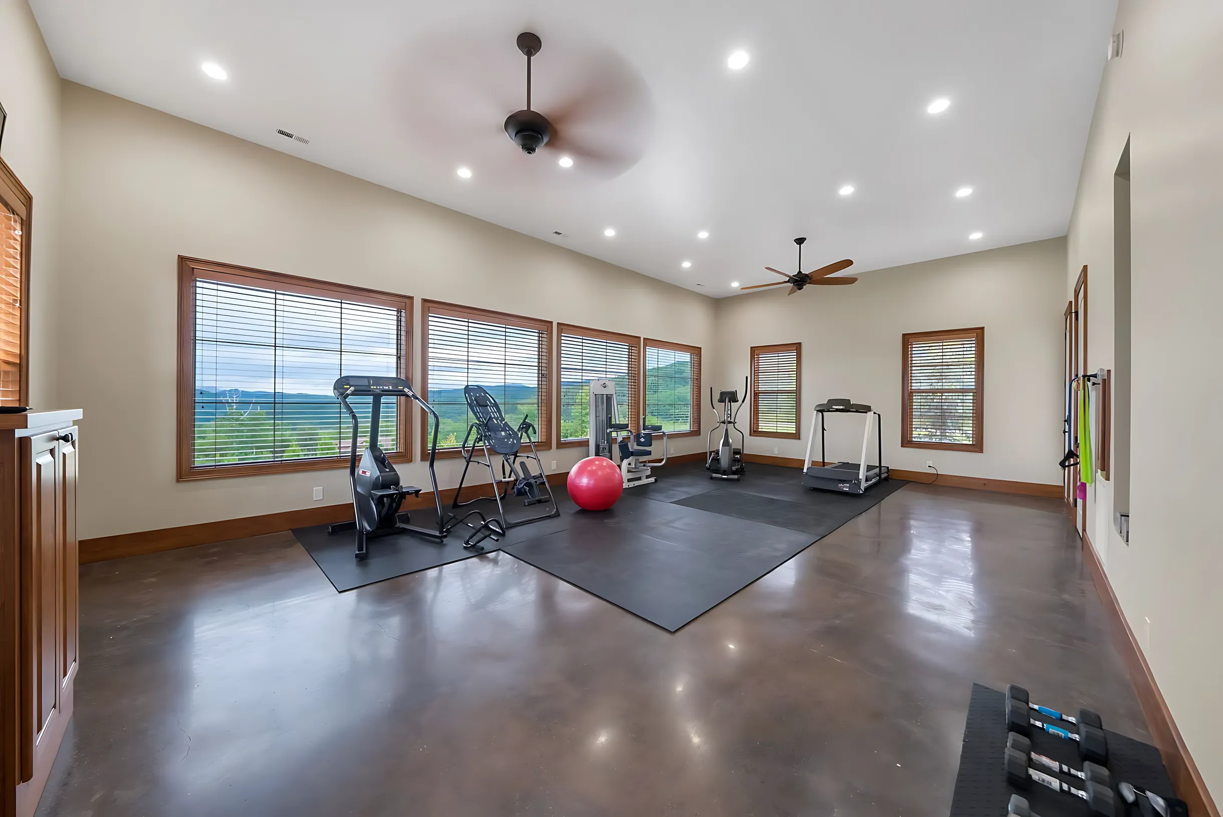 Wander Pigeon Forge Bluff #45