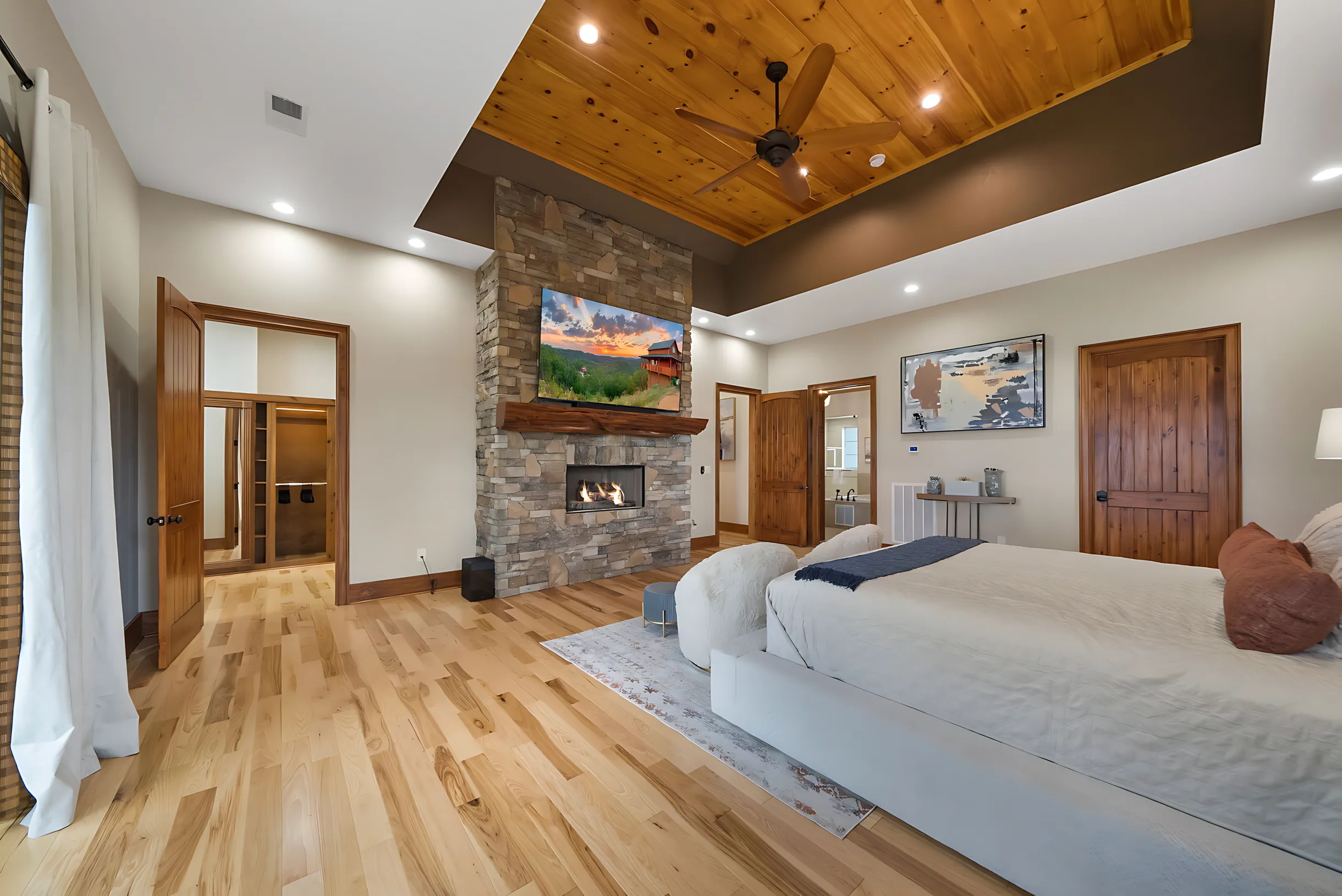 Wander Pigeon Forge Bluff #23