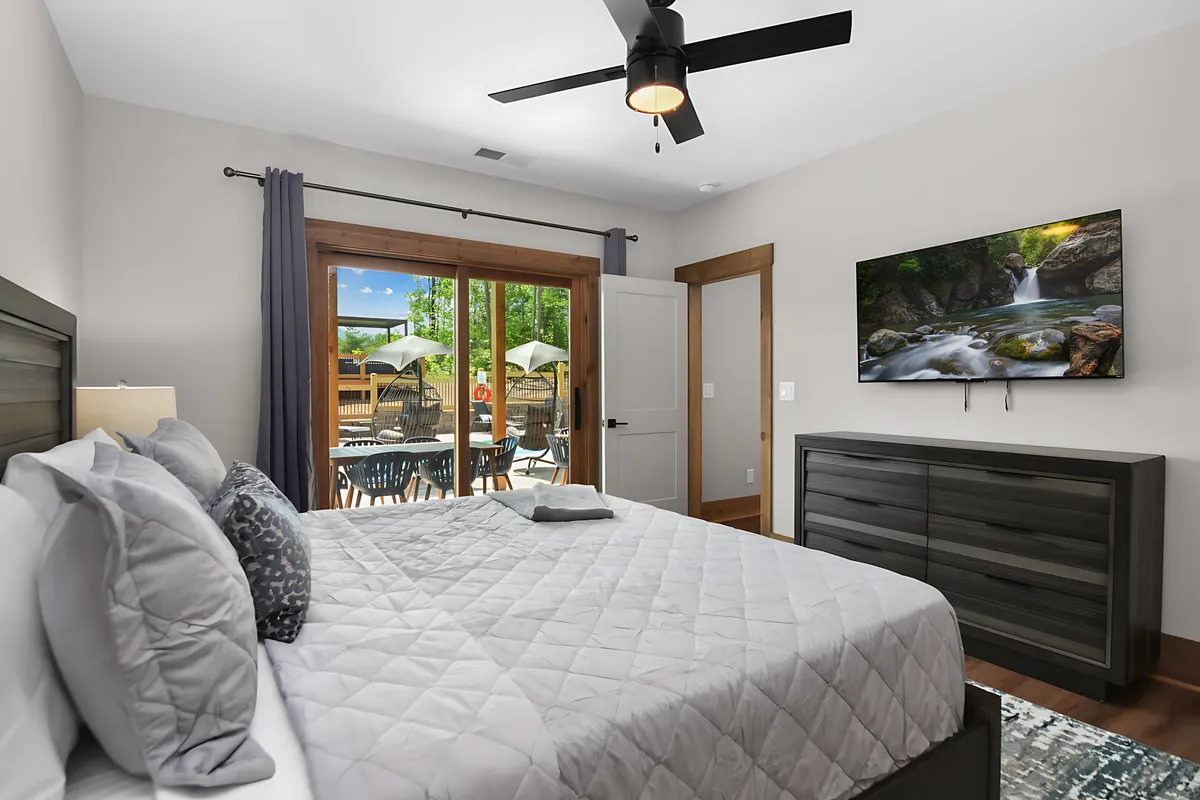 Bedroom 3 image