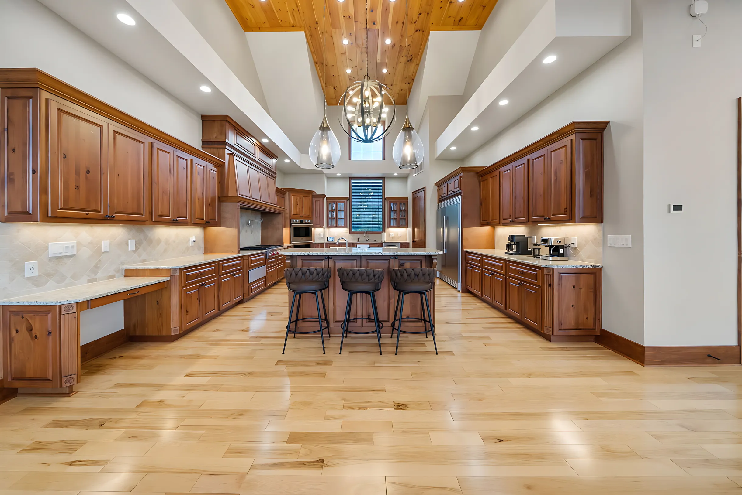 Wander Pigeon Forge Bluff #96