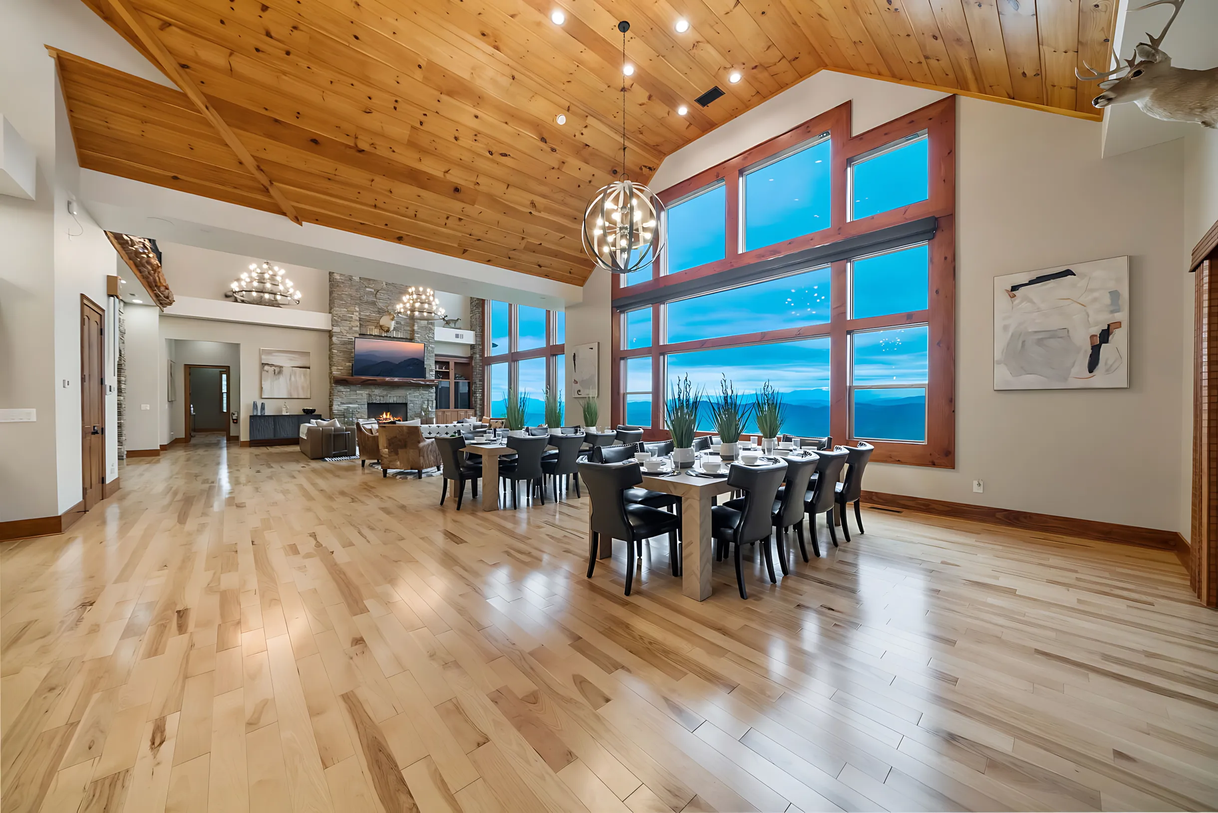 Wander Pigeon Forge Bluff #97