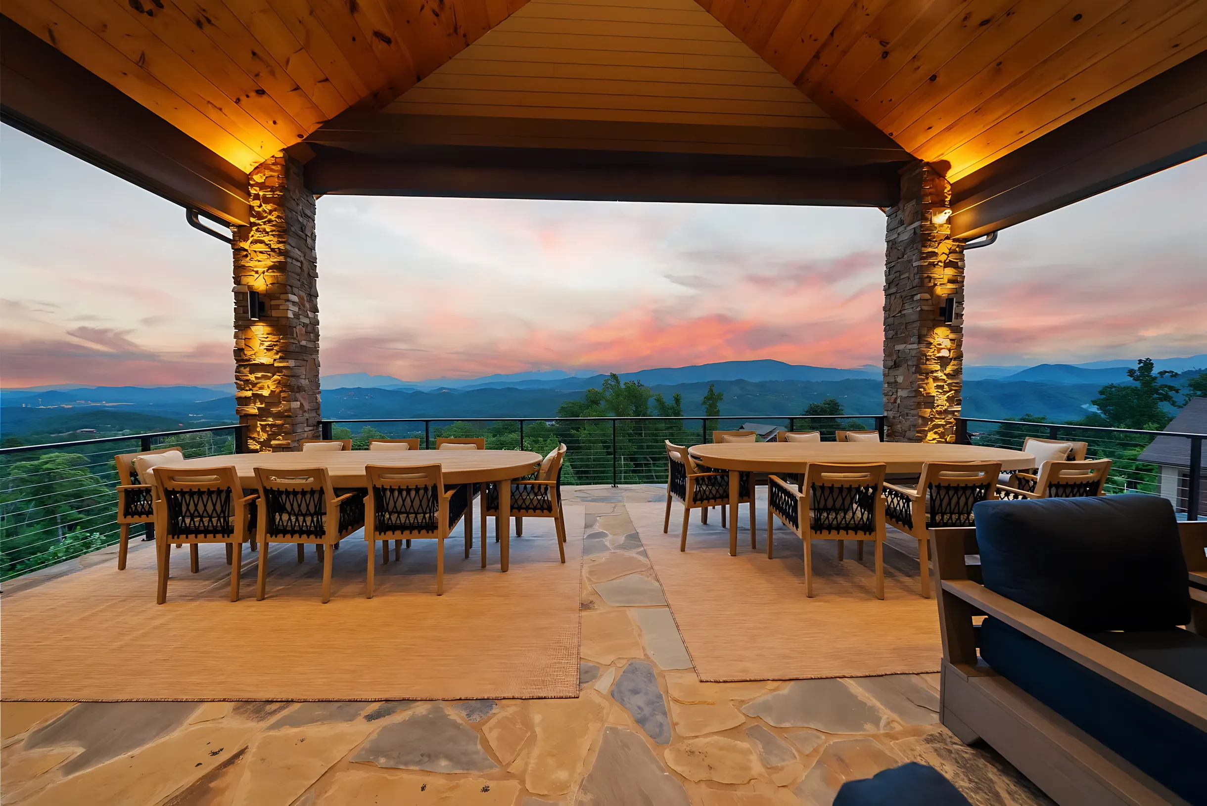 Wander Pigeon Forge Bluff #80