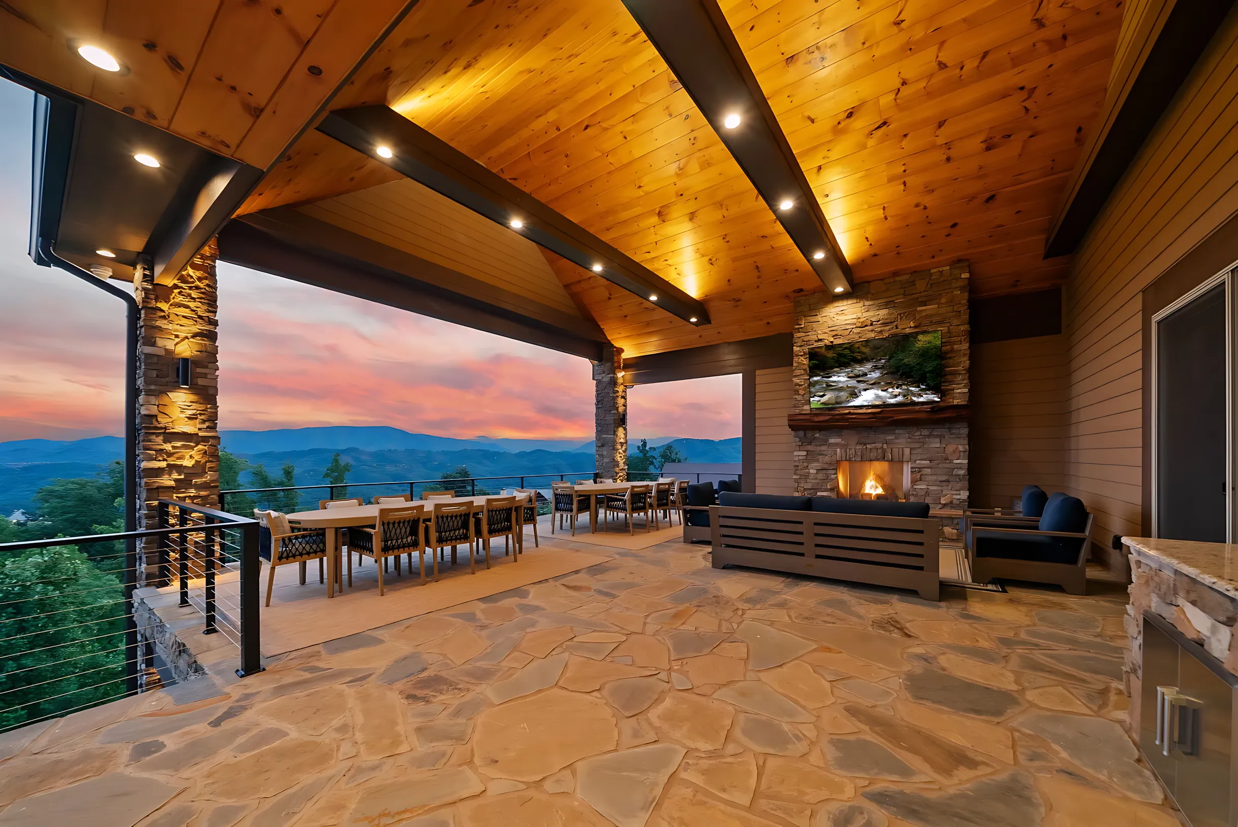 Wander Pigeon Forge Bluff #90