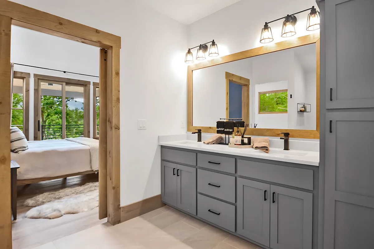 Wander Ellijay Modern