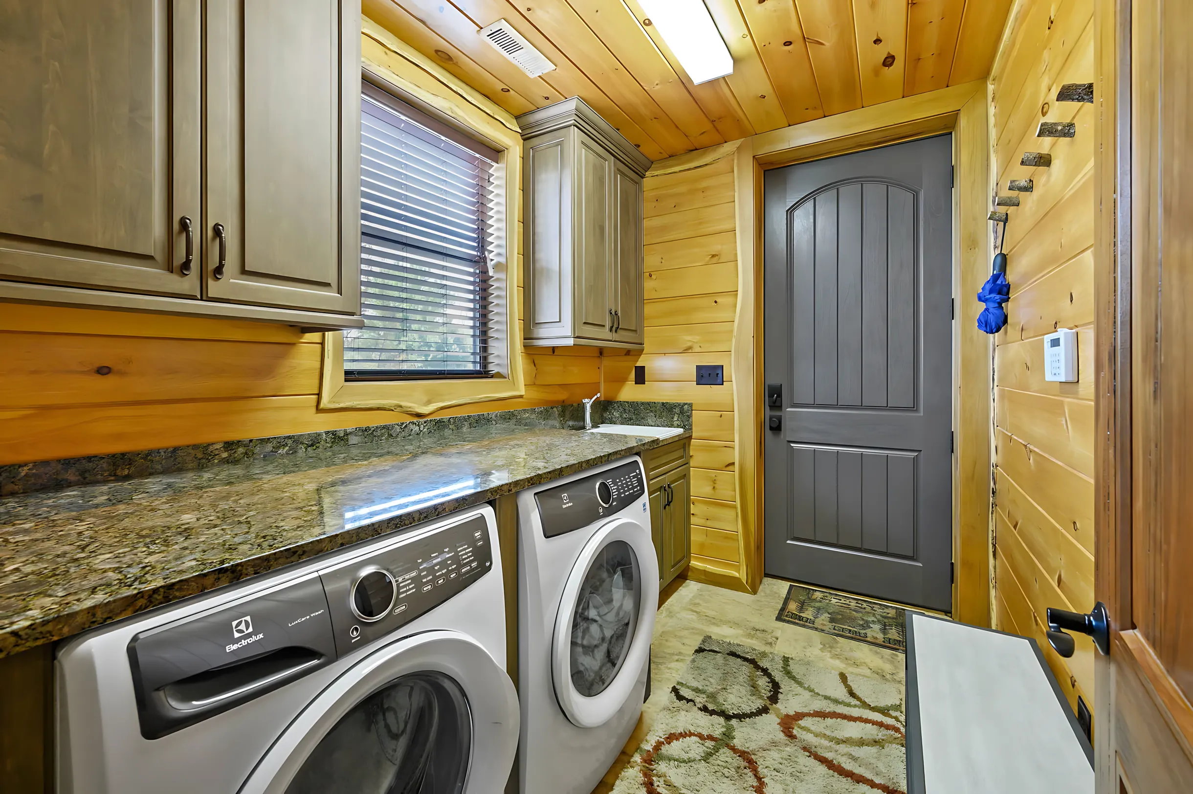 Wander Pigeon Forge Oasis #6