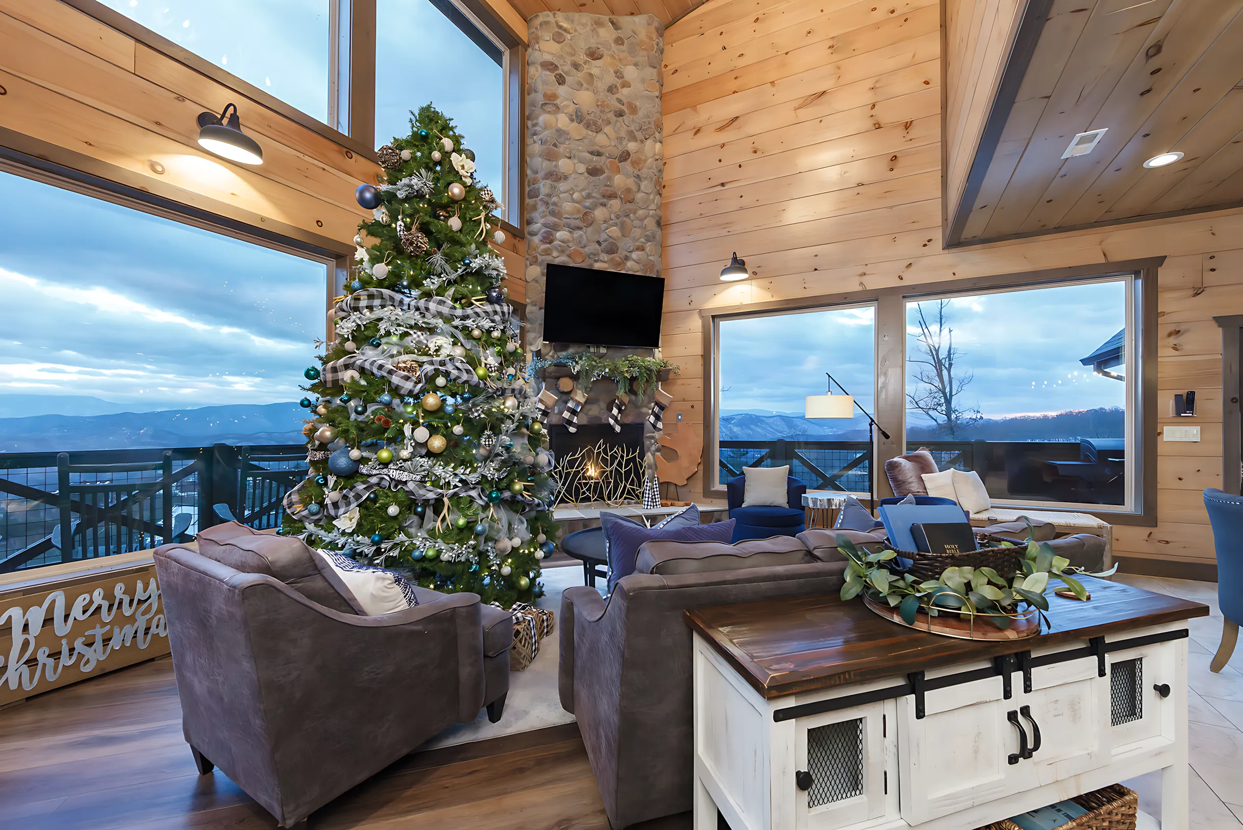 Wander Pigeon Forge Eagle #43