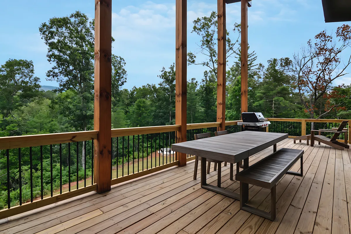 Wander Blue Ridge Oaks