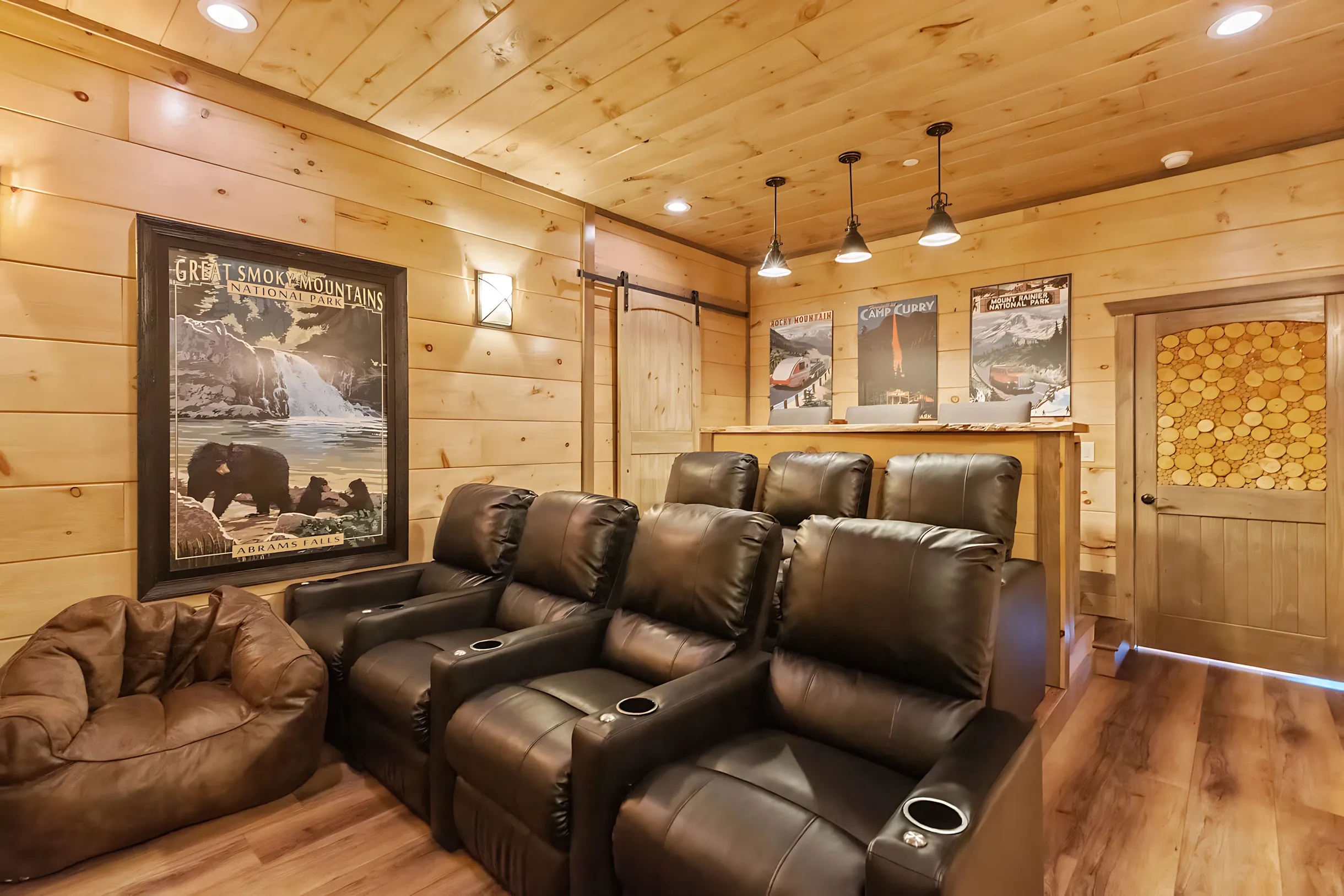 Wander Pigeon Forge Eagle #33